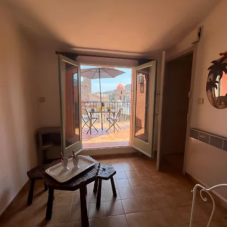 3fan4-charmant Appartement-vue Sur La Et Clocher De Apartmán Collioure