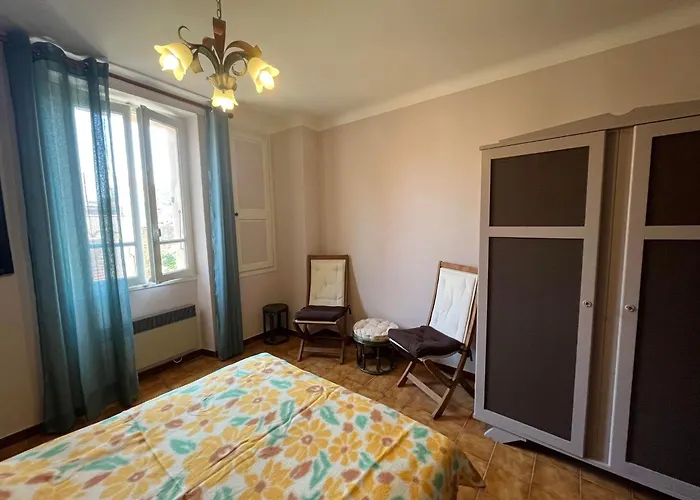 3fan4-charmant Appartement-vue Sur La Et Clocher De Lägenhet Collioure