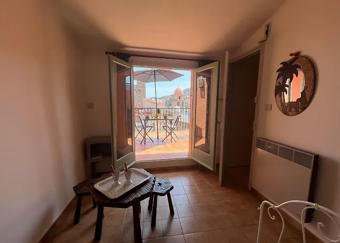 3fan4-charmant Appartement-vue Sur La Et Clocher De Lägenhet Collioure
