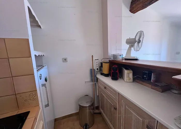 3fan4-charmant Appartement-vue Sur La Et Clocher De Collioure